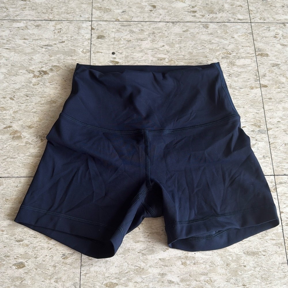 Lululemon Spandex 4”